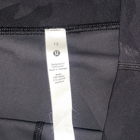 Lululemon wunder under leggings. - Picture 2 of 2